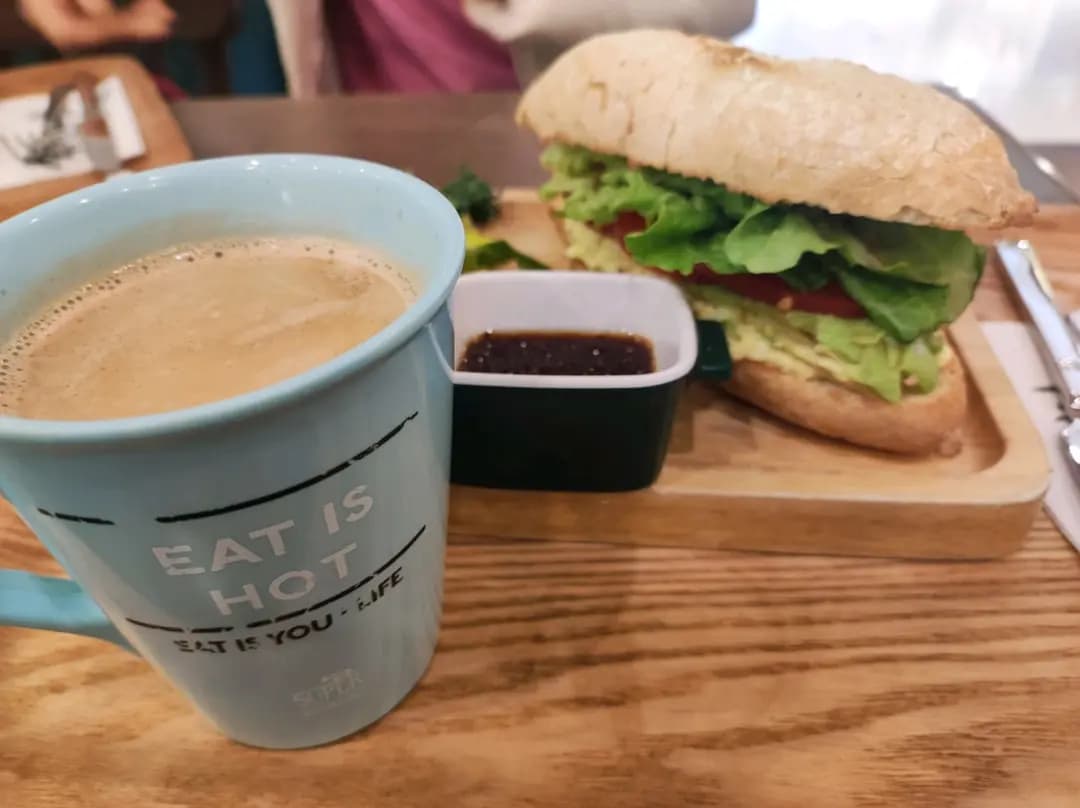 Oliver's Super Sandwiches photo 3