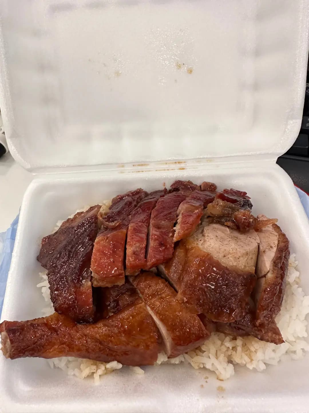 有運燒味飯店 photo 8