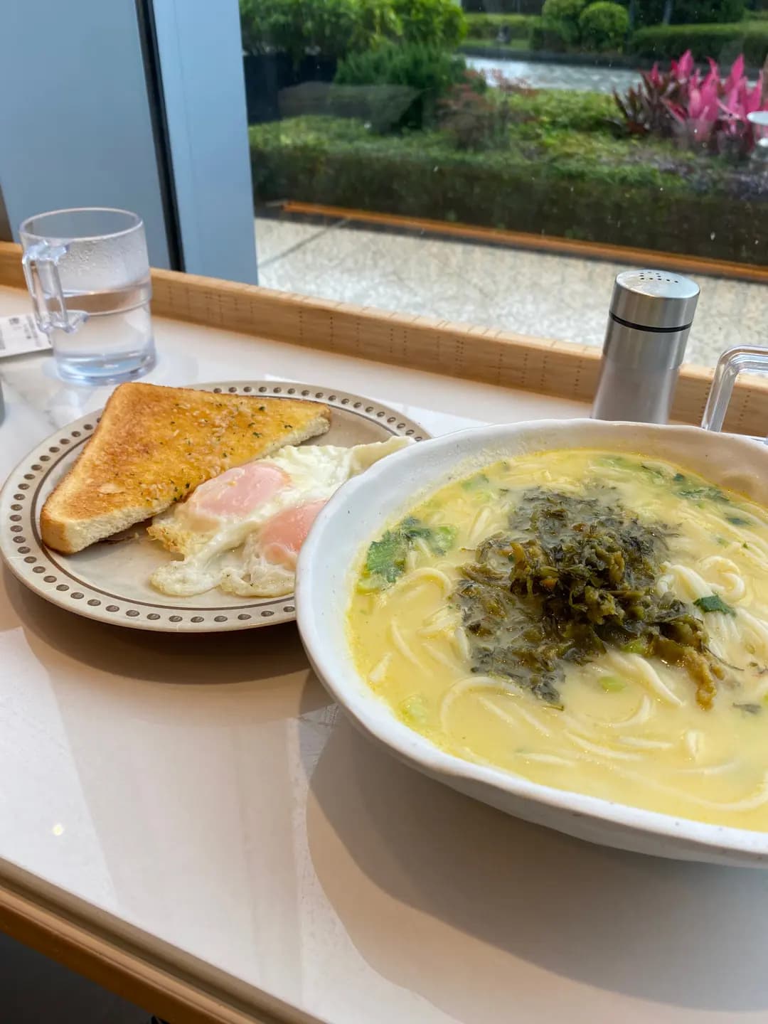牛奶冰室 (Park Circle) photo 7