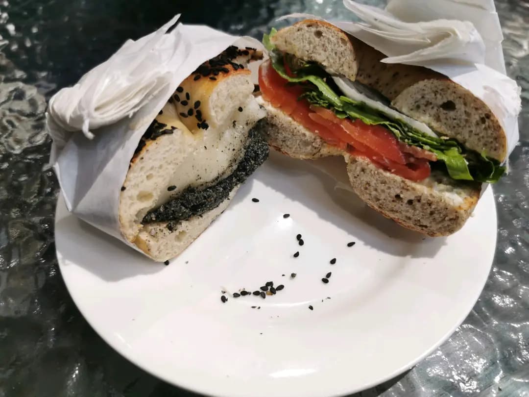 Bagel Gogo photo 5