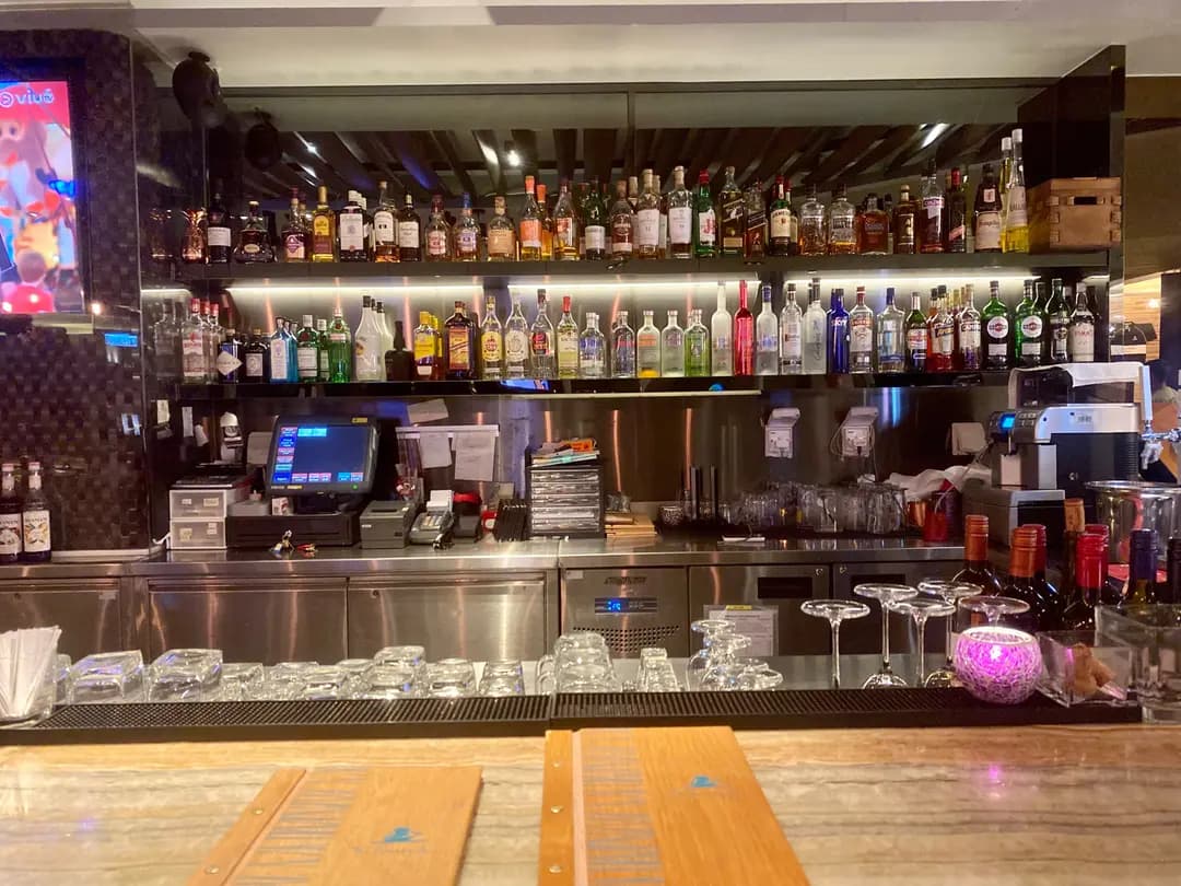 The Bounty Entertainment & Sports Bar photo 6