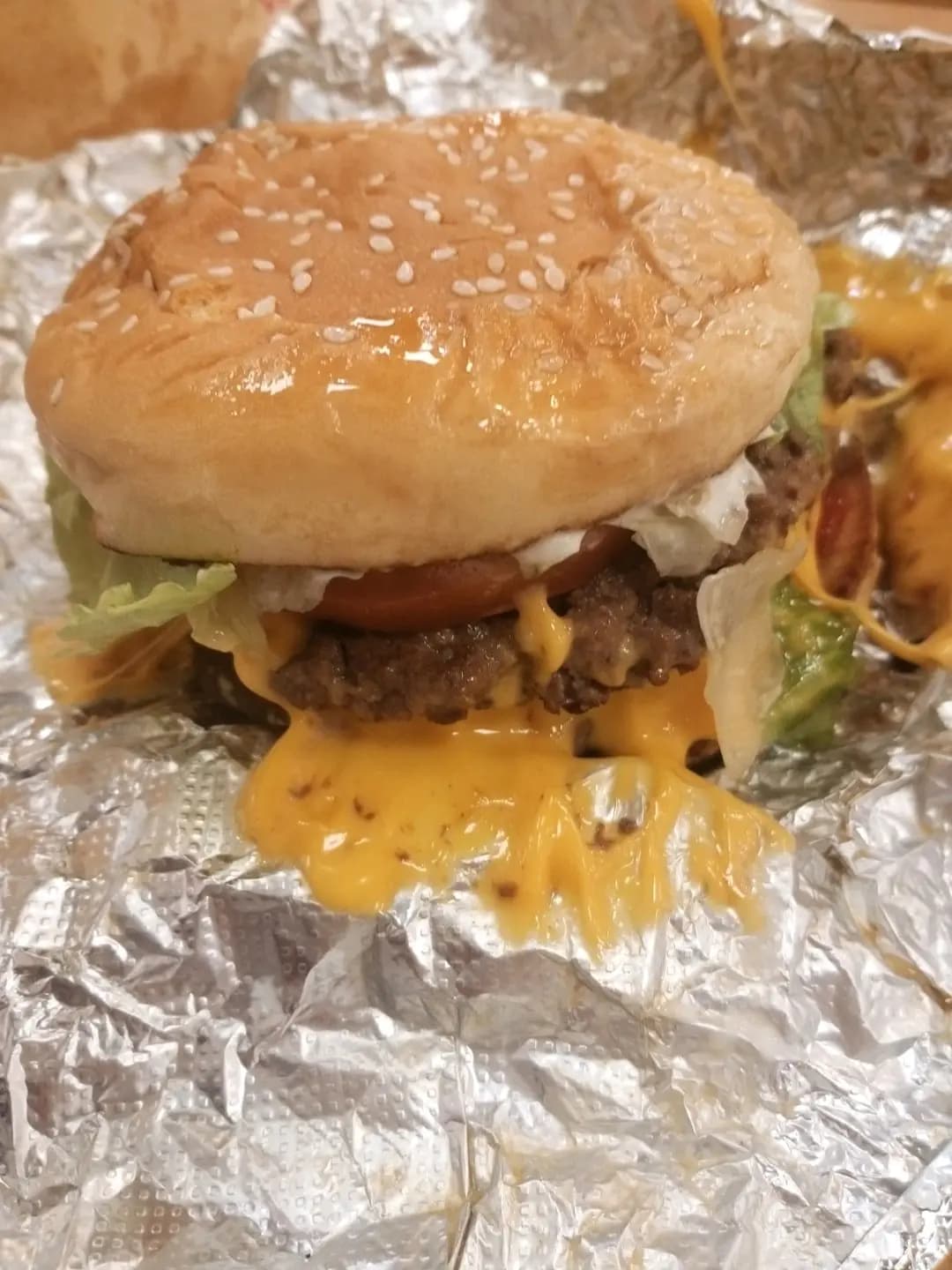 FIVE GUYS photo 8