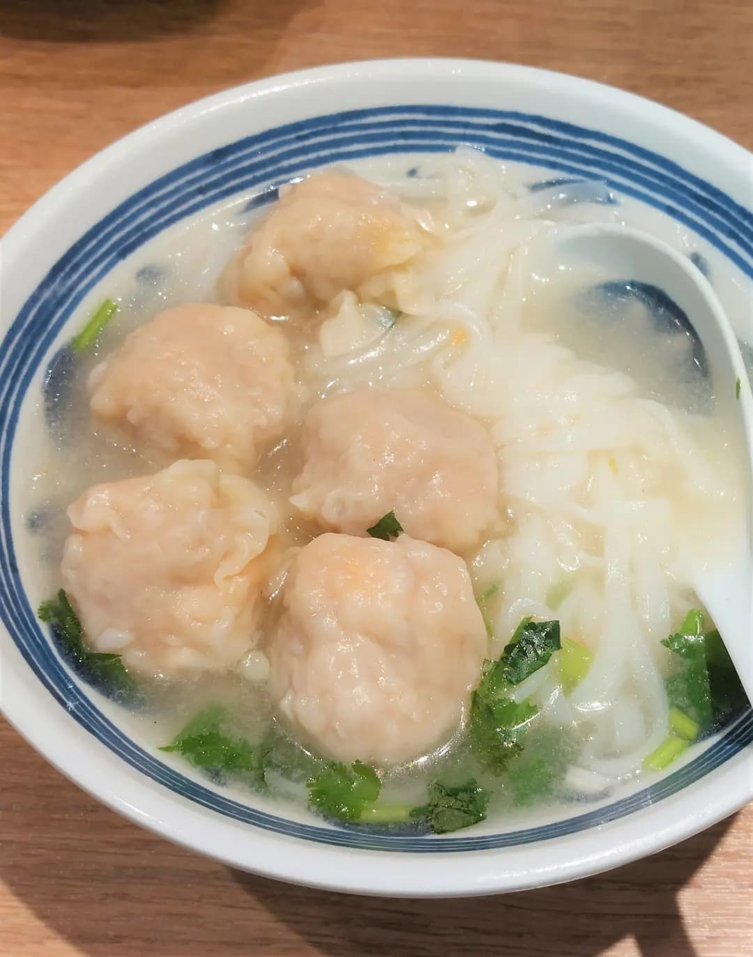 新寶牛雜粉麵餐廳 photo 3