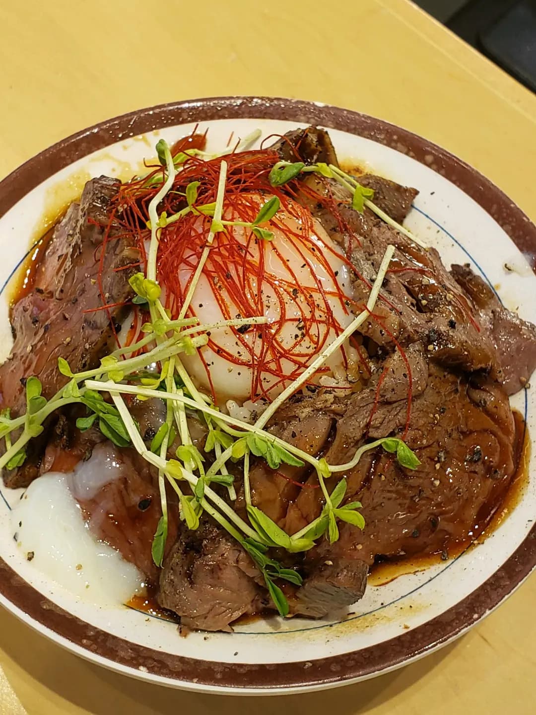 岩盤牛扒 ミディアムレア ステーキ (T Town South) photo 6