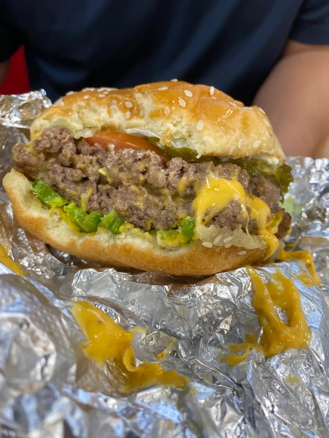 FIVE GUYS photo 3