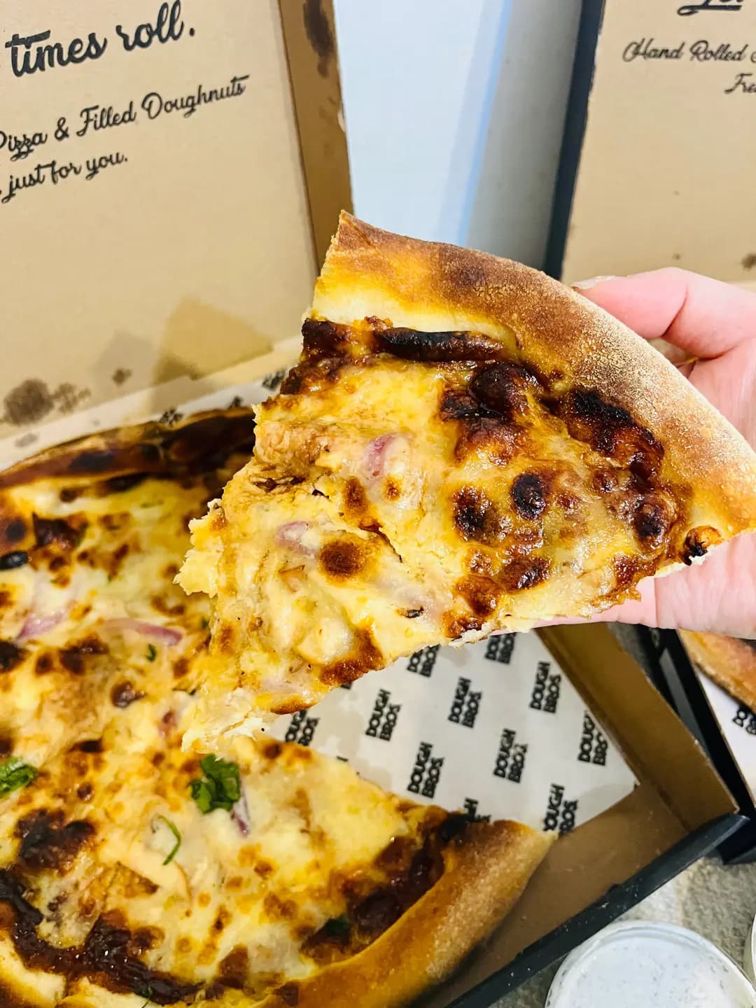 Dough Bros Pizza & Doughnuts (威德閣) photo 6