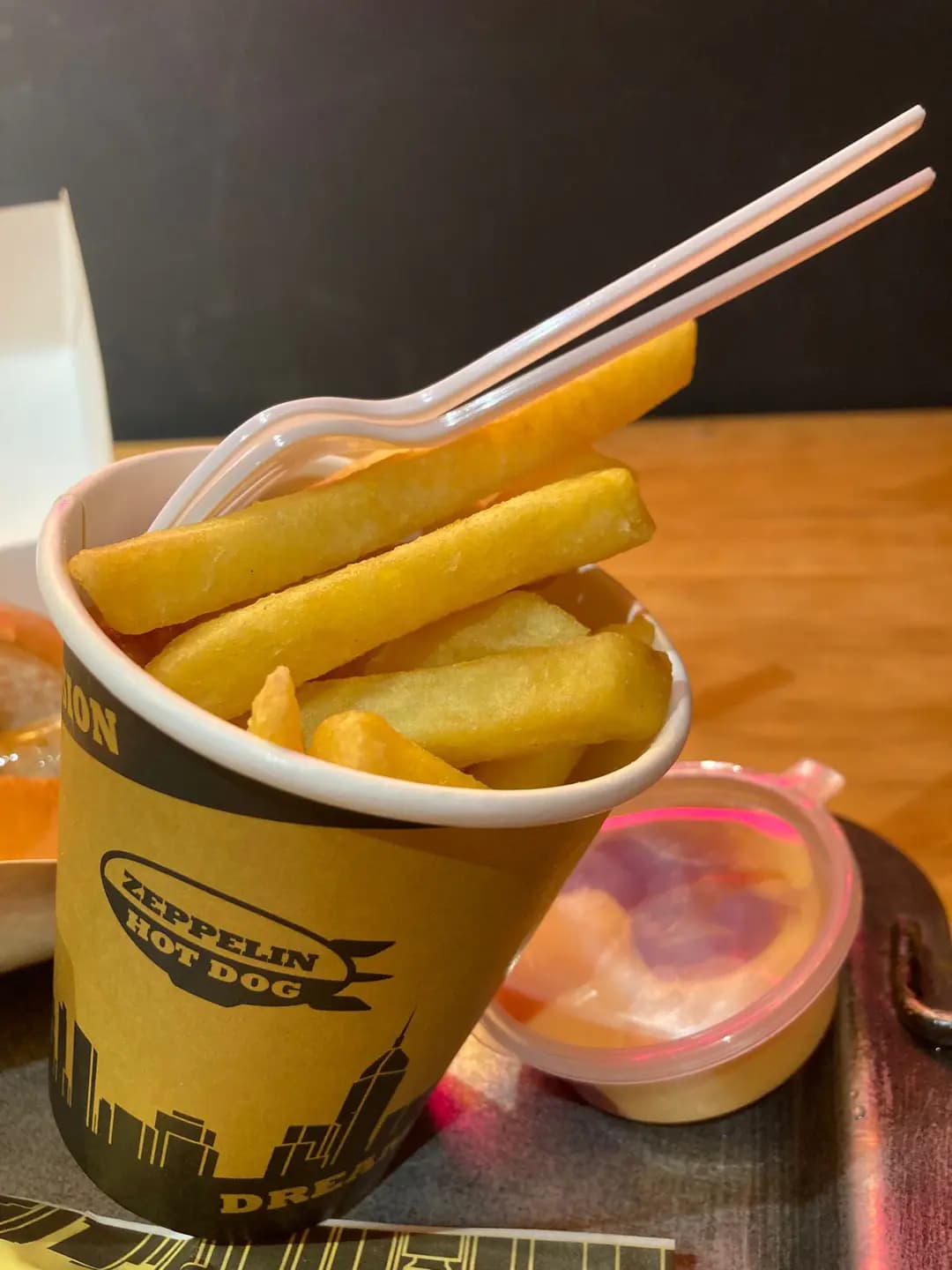 齊柏林熱狗店 (錦薈坊) photo 8