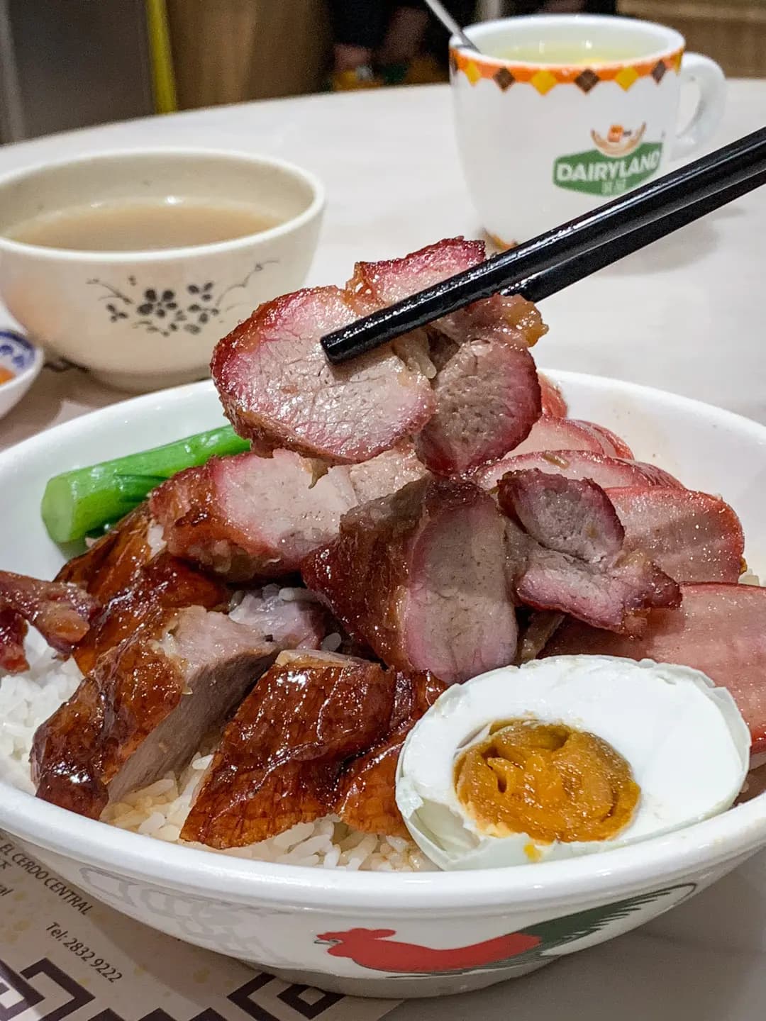 味苑燒鵝餐室 photo 3