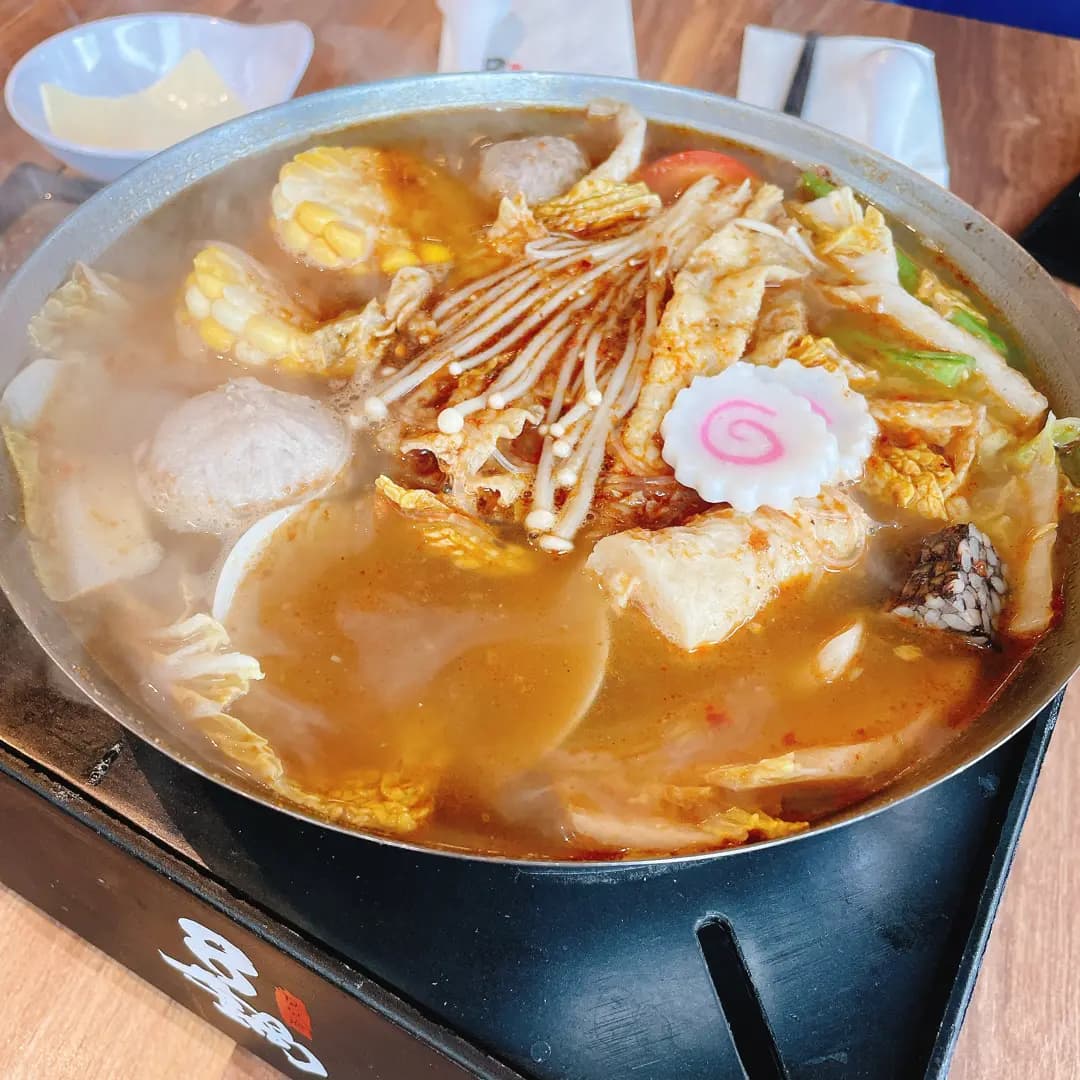 8鍋臭臭鍋 (葵芳匯) photo 1