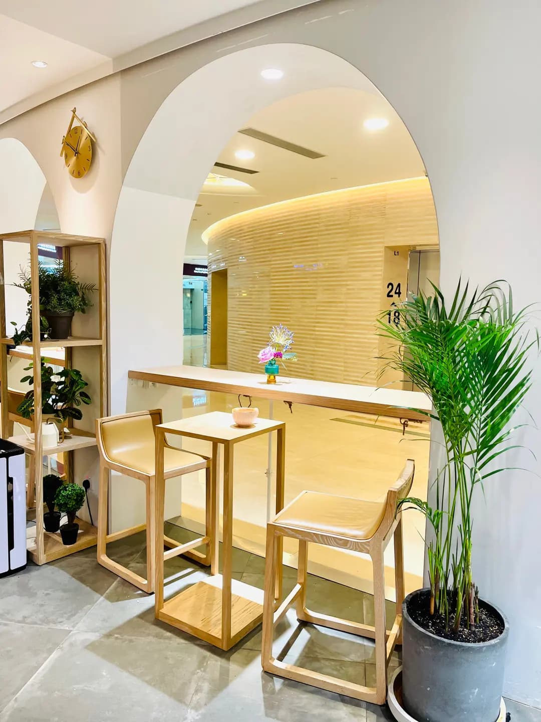Gary Kwok Flowers & Café photo 2