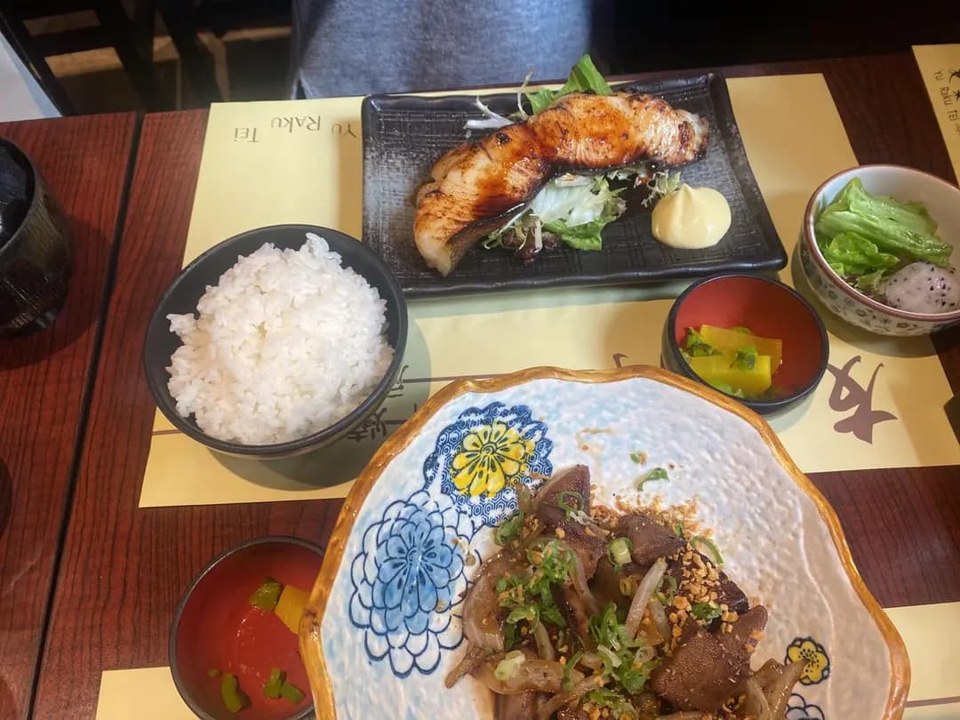 友樂亭爐端燒居酒屋 photo 4