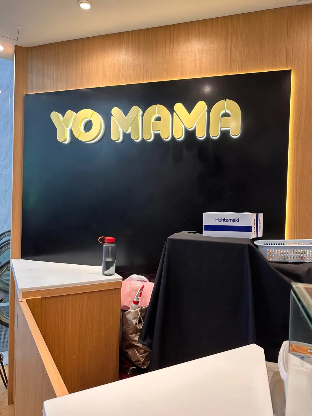 Yo Mama Frozen Yogurt photo 8