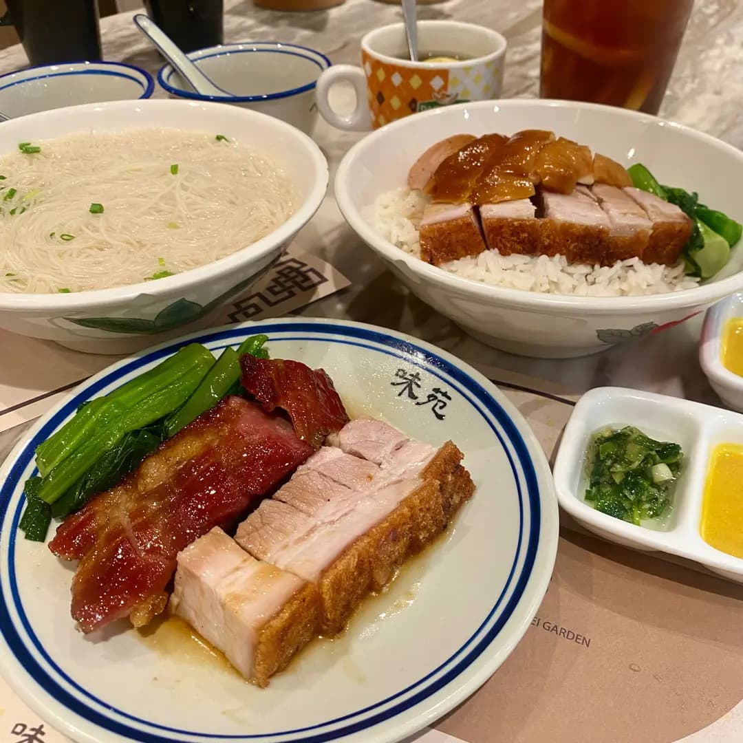 味苑燒鵝餐室 photo 4