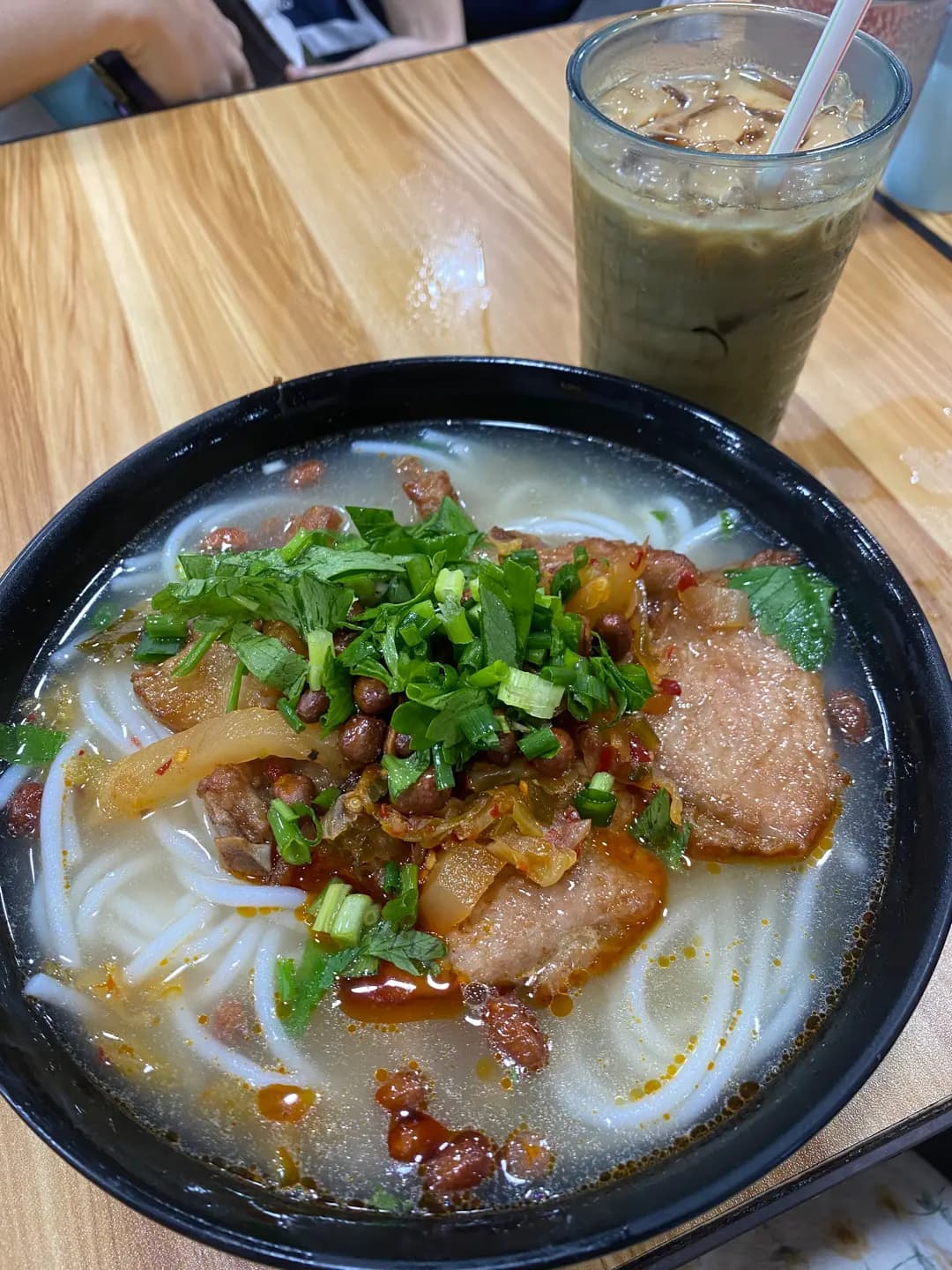 阿一豬扒酸辣米綫 photo 6