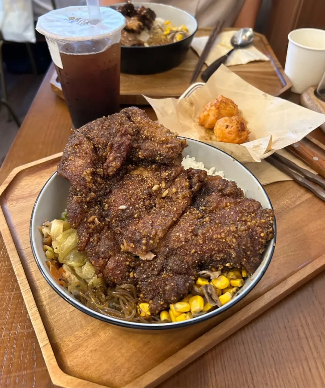 那個ㄋㄚˋ ㄍㄜ (仁愛堂街) photo 4