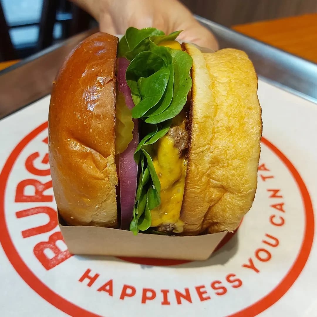 Burger Joys (第一街) photo 7
