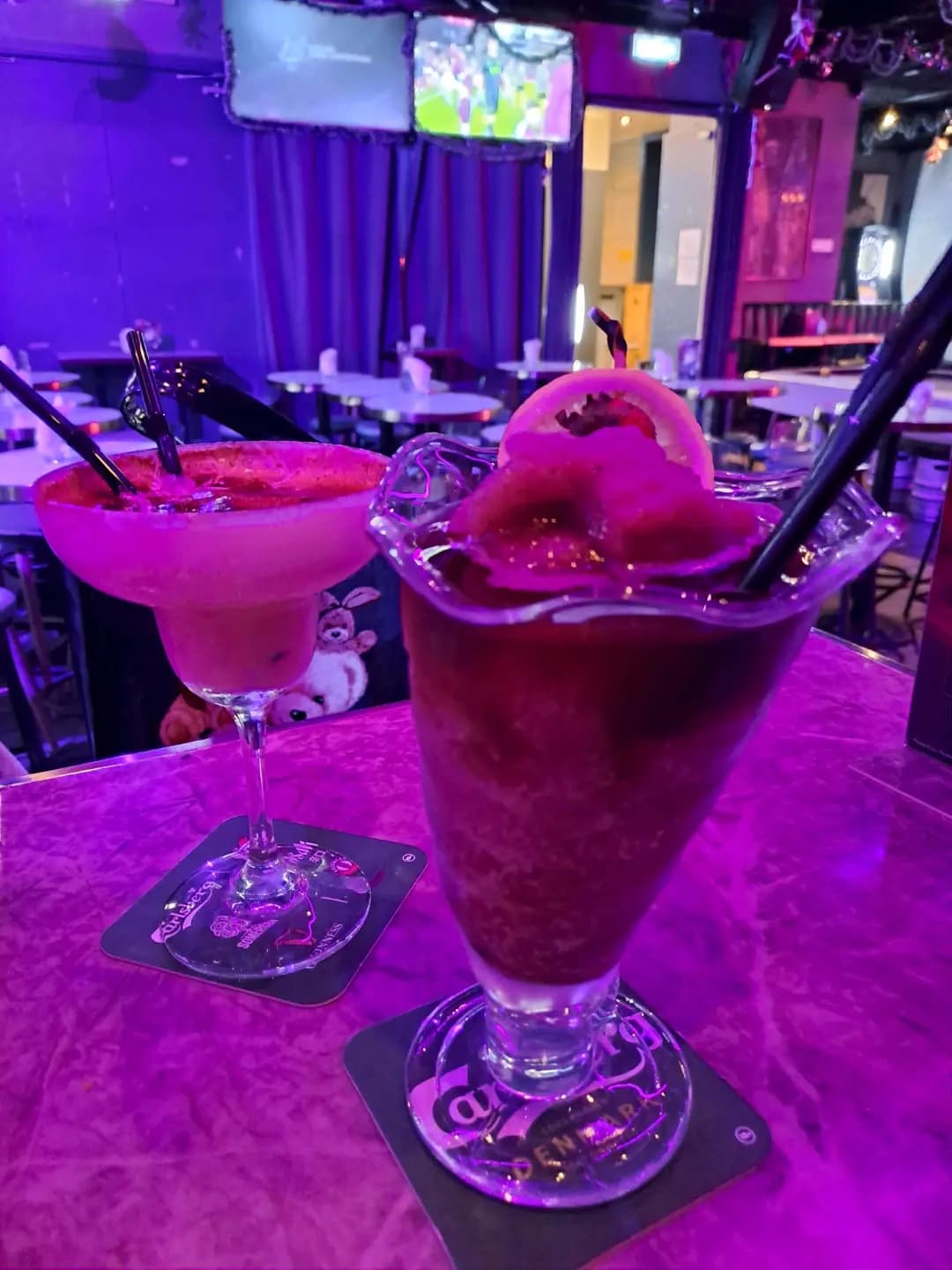 Wavy Bar & Restaurant photo 3
