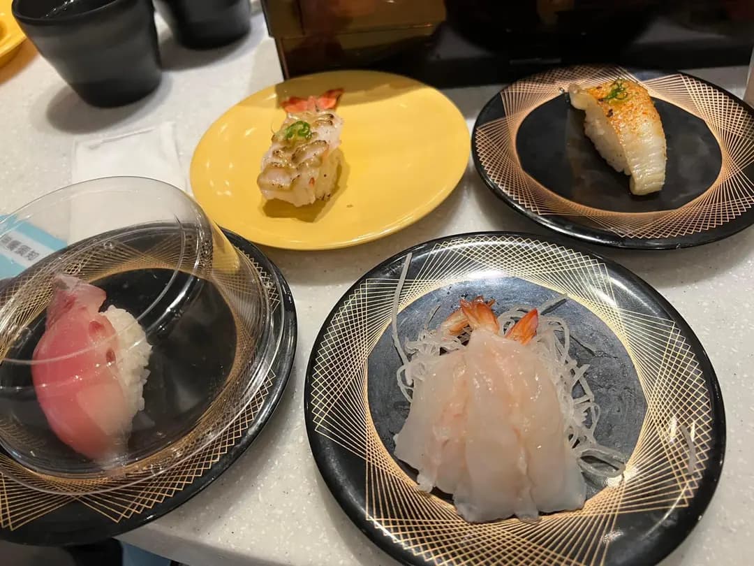 爭鮮迴轉壽司 (偉景樓) photo 7