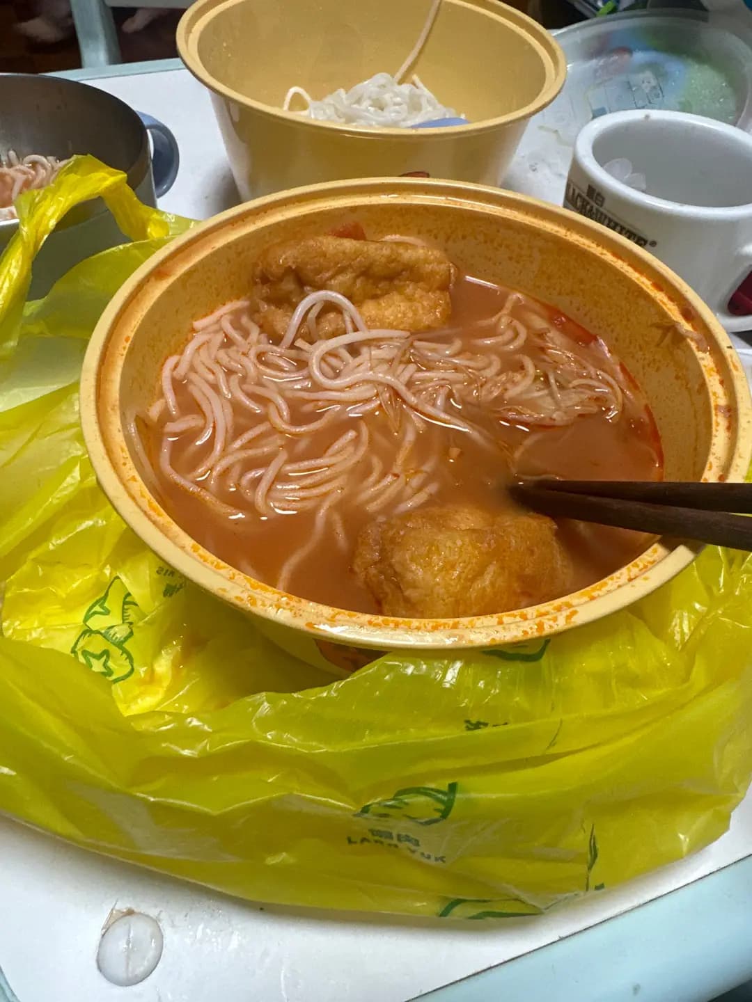 譚仔雲南米線 (康寧道) photo 3