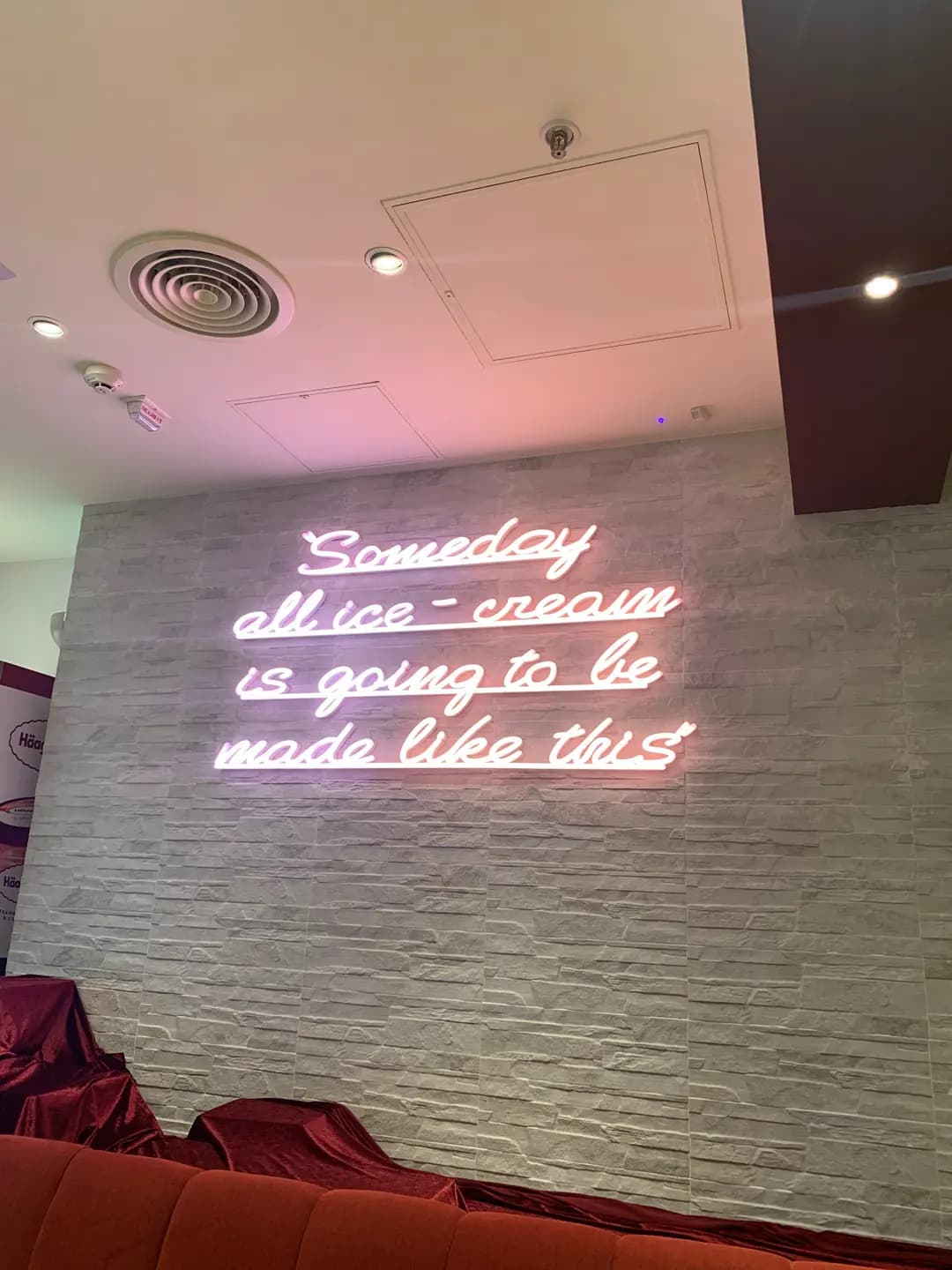 Häagen-Dazs photo 5
