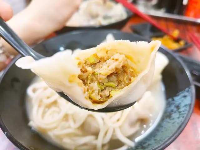 餃子館 photo 6