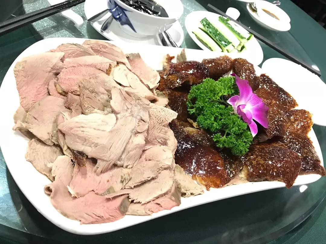 一登龍門京川滬私房菜 photo 1