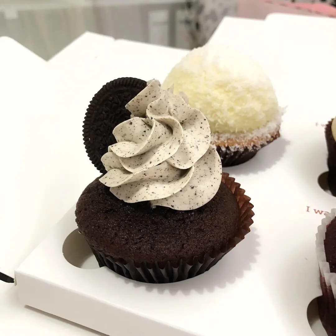 Kisses Cupcakes photo 8