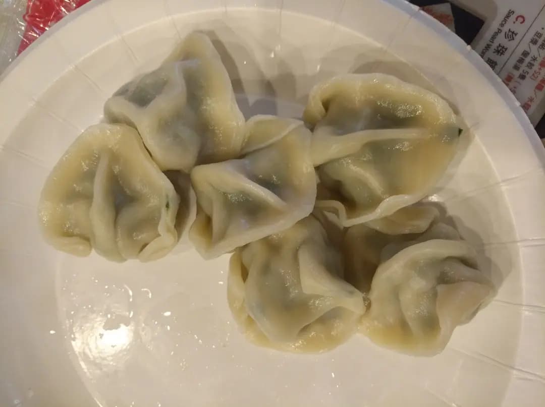 八方雲集鍋貼水餃專門店 (樂華商場) photo 2