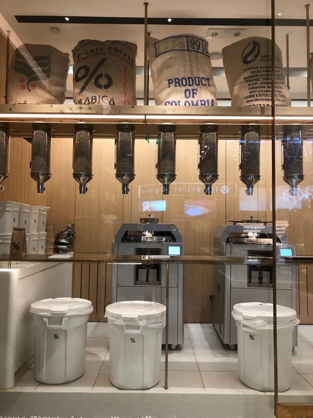 % Arabica (國際金融中心商場) photo 7
