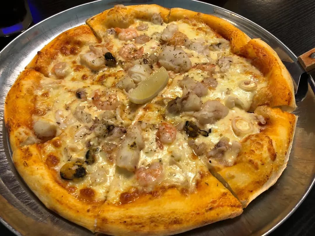 Tung Chung Pizza photo 7