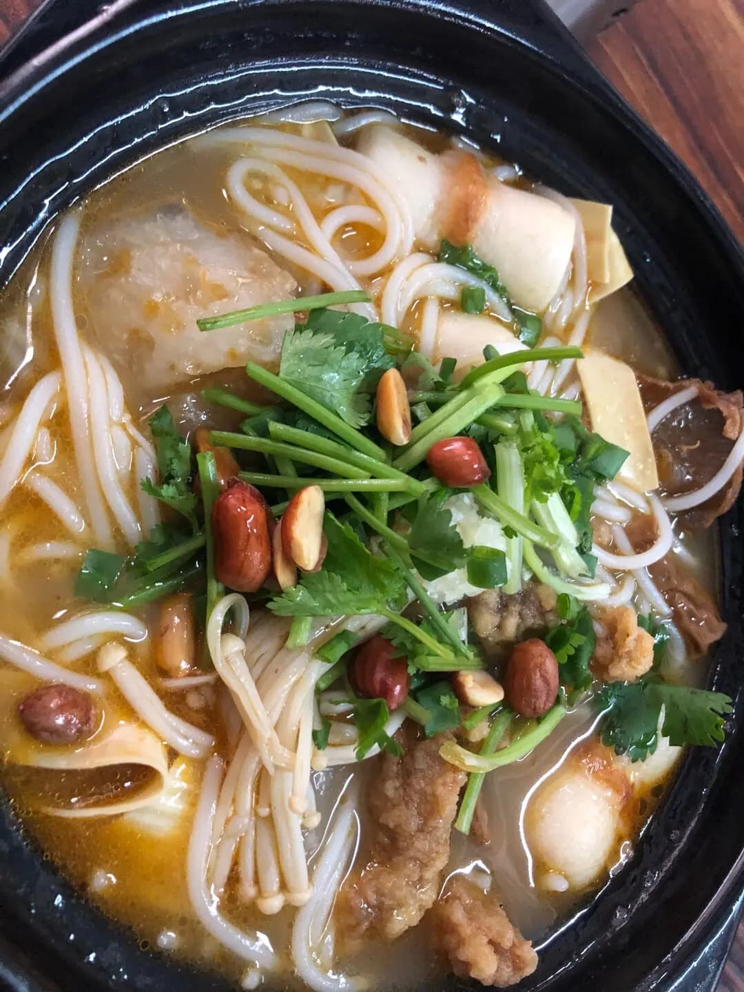 聚味館砂鍋麻辣燙 (皇后大道西) photo 3