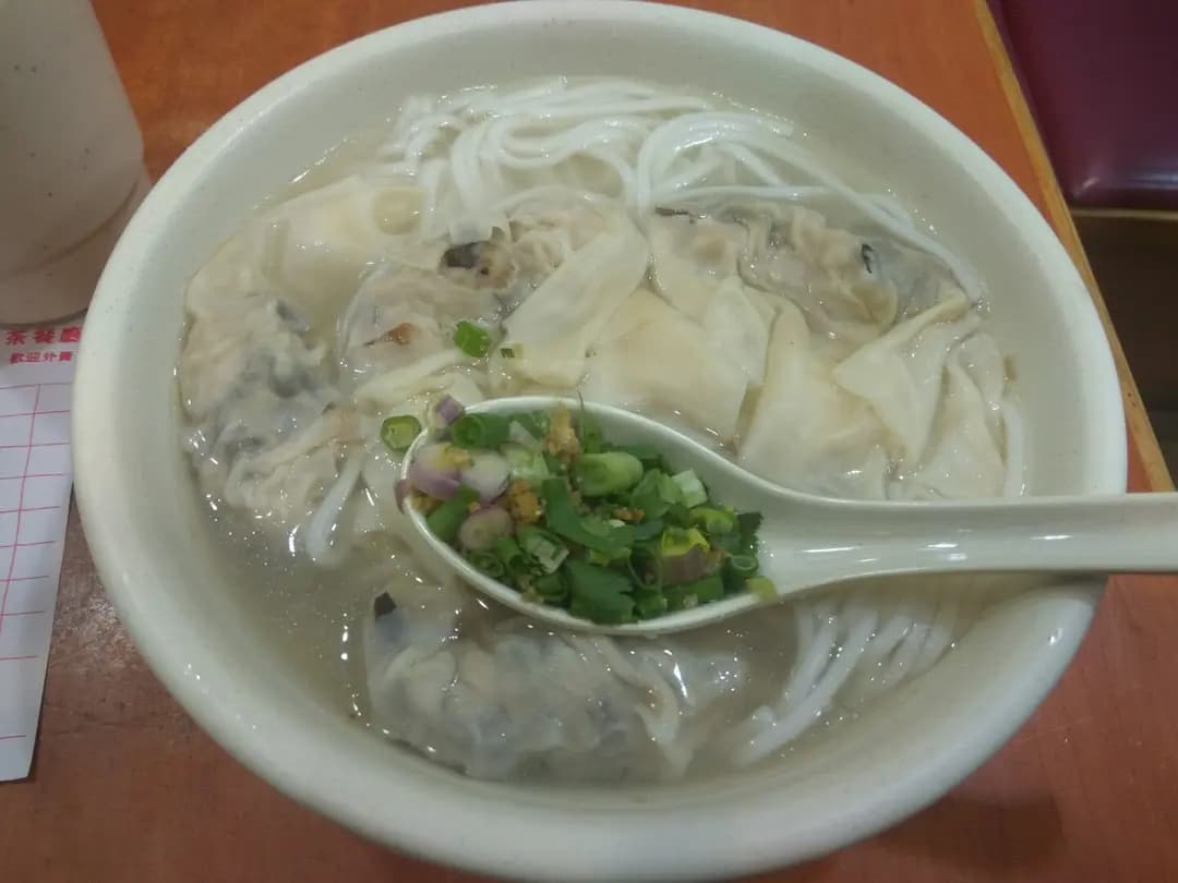 鴻苑魚蛋粉麵茶餐廳 photo 6