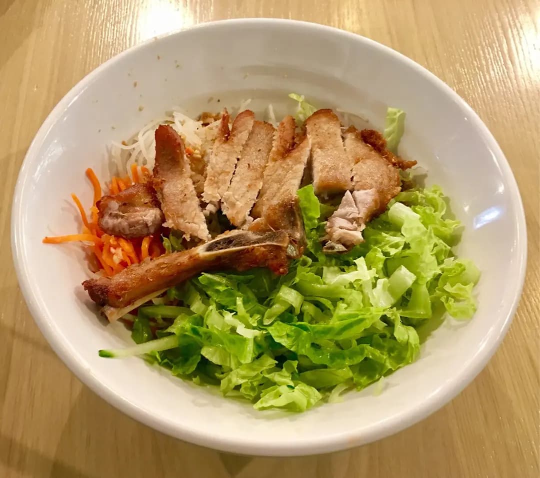 新越越式料理 photo 3