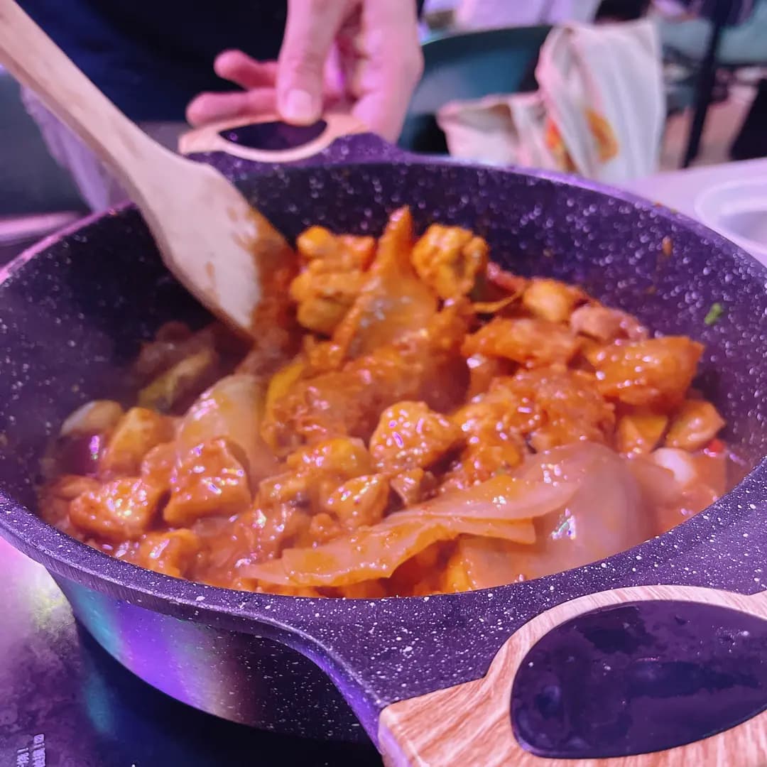 圍威喂正宗養生海鮮火鍋專門店 photo 4