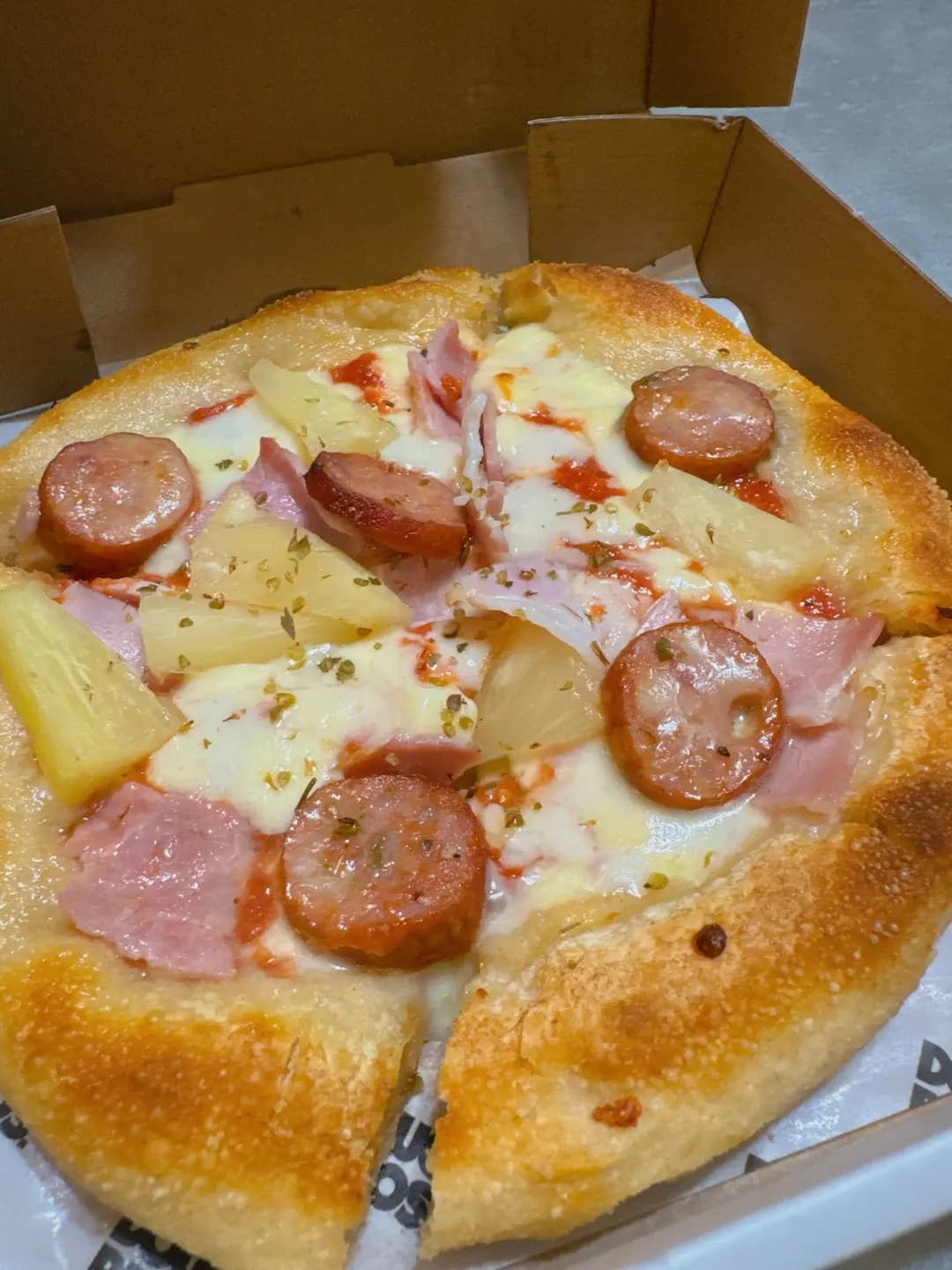 Dough Bros Pizza & Doughnuts (威德閣) photo 3
