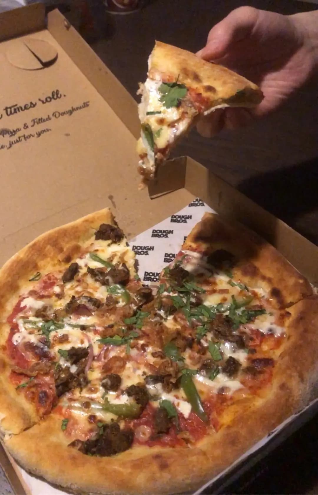 Dough Bros Pizza & Doughnuts (港鐵東涌站) photo 8