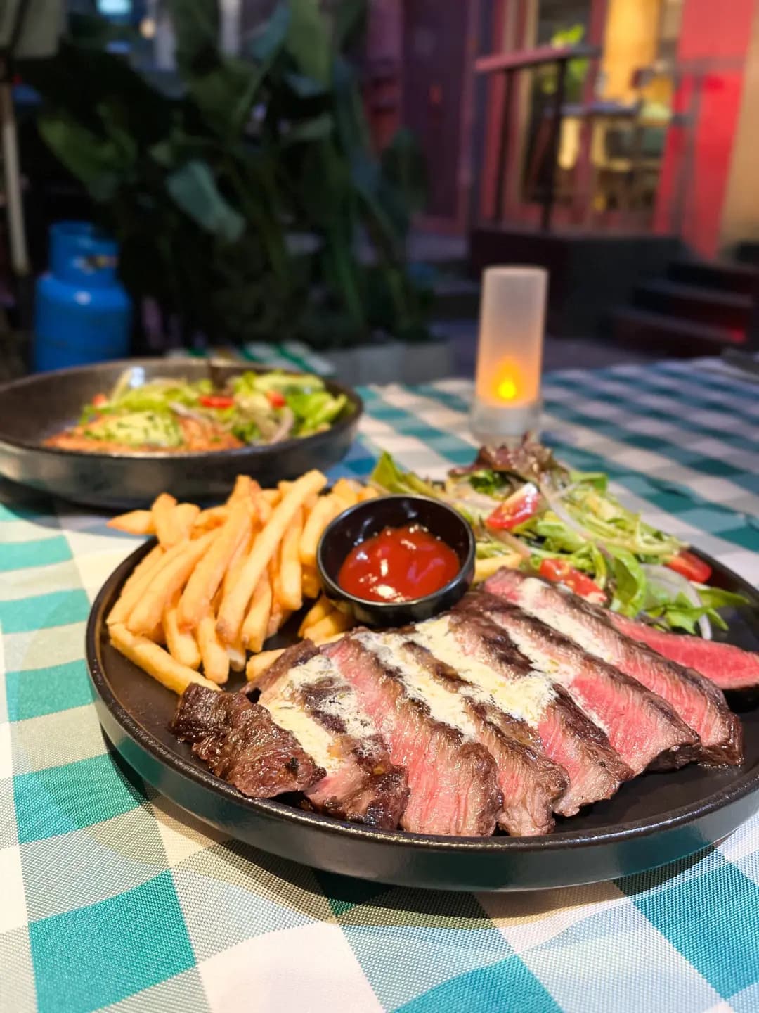 Flat Iron Steak photo 4
