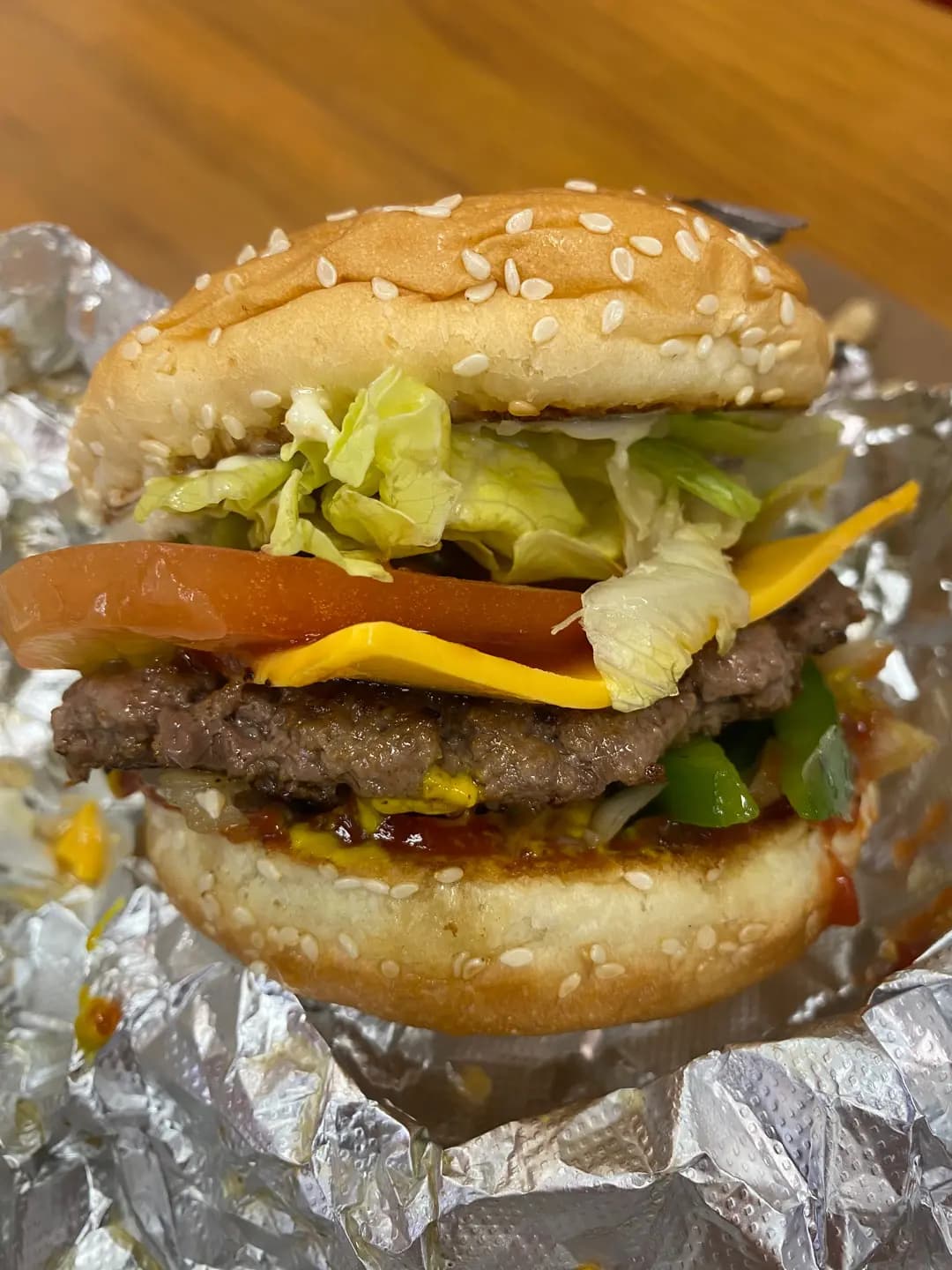 FIVE GUYS photo 5