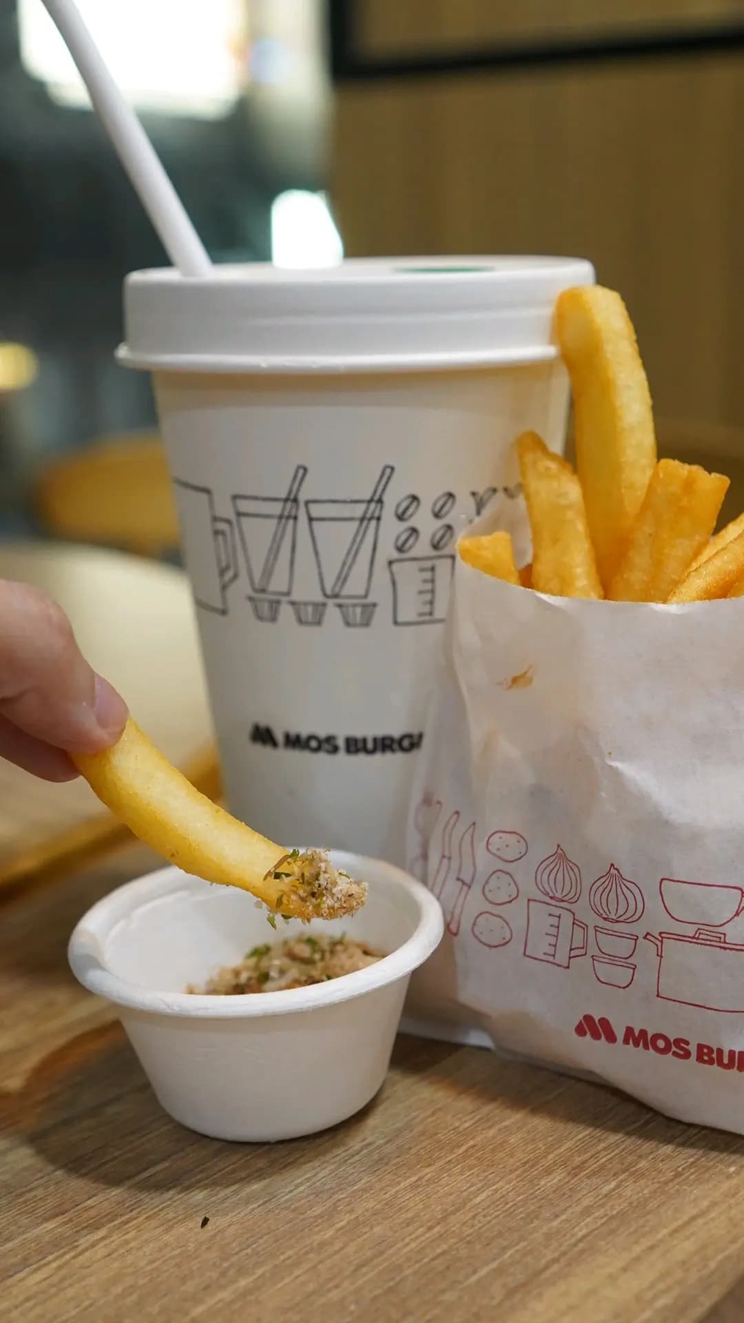 MOS Burger (錦薈坊) photo 8