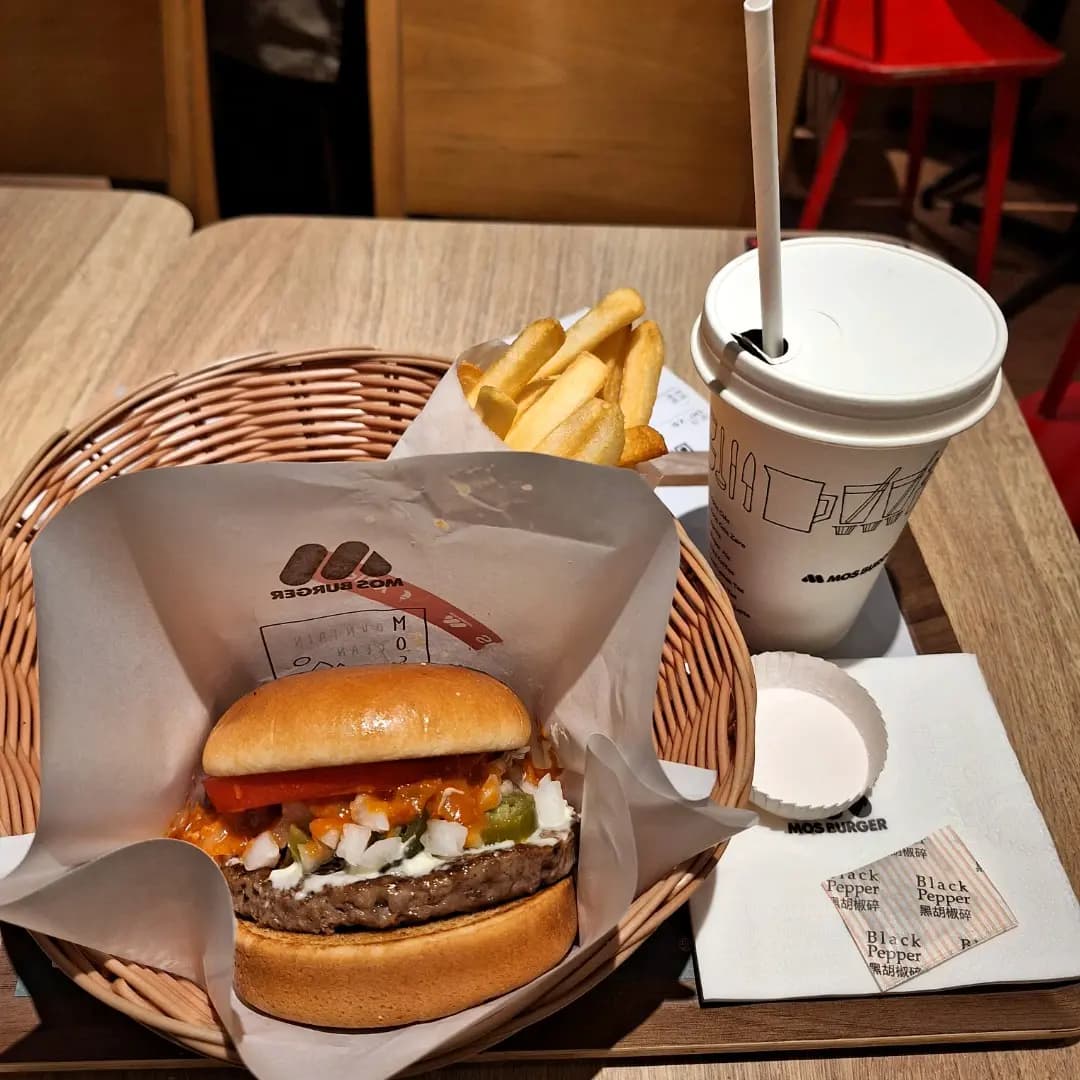 MOS Burger (Life@KCC) photo 3