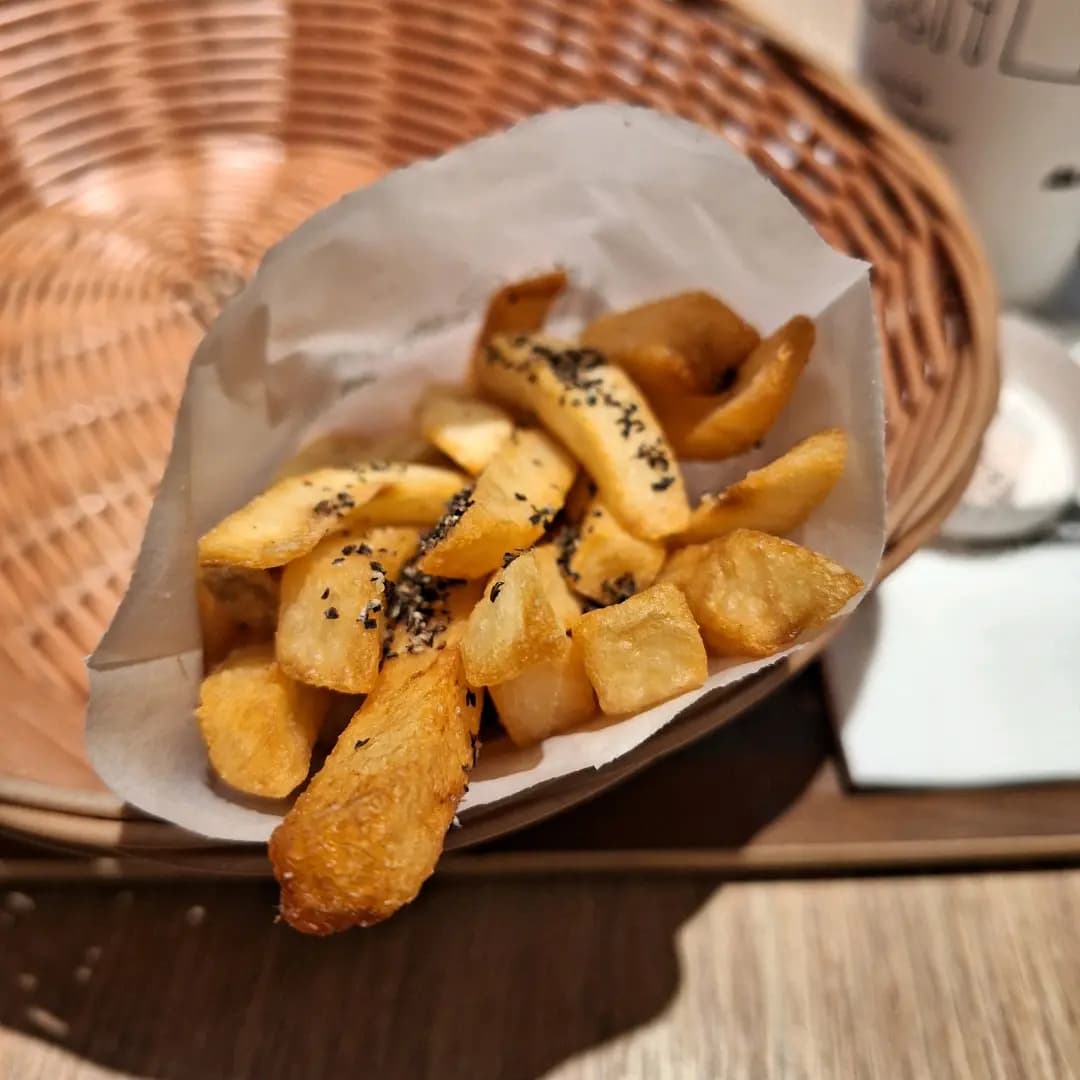 MOS Burger (Life@KCC) photo 7