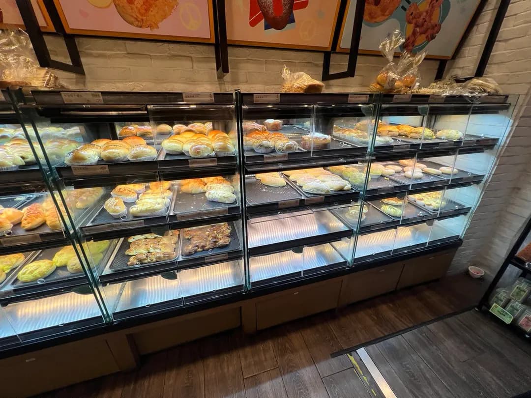 蛋撻王餅店 (光華廣場) photo 1