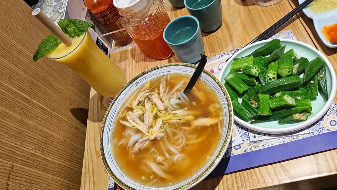 越旺越式牛肉粉・海南雞專門店 photo 3