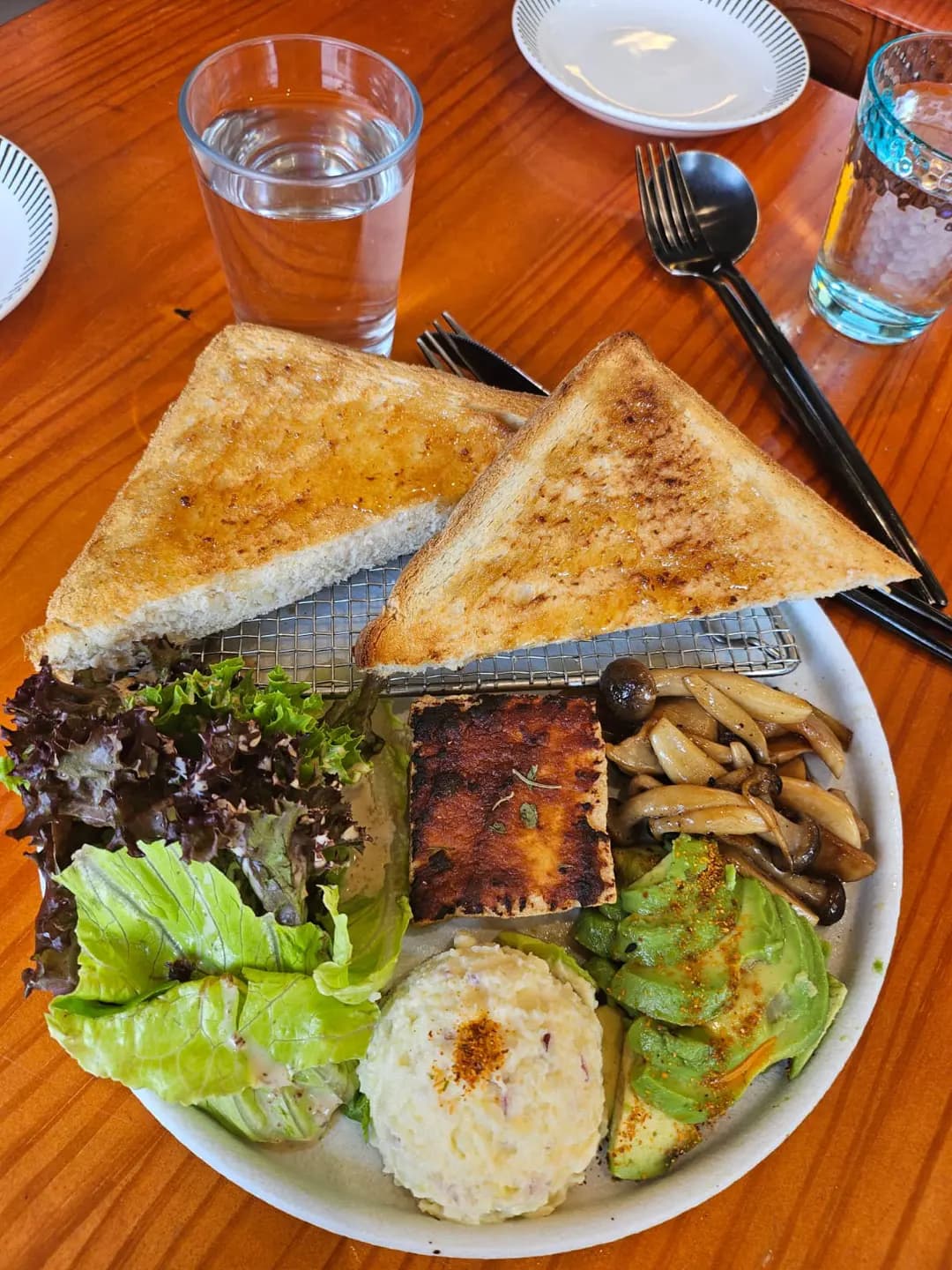 唯今 photo 2