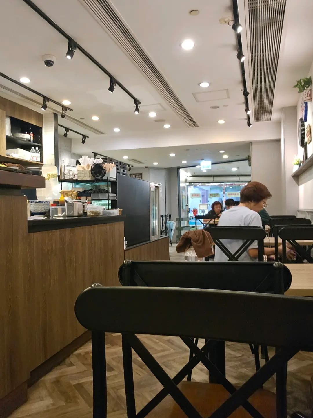 Deli-O Cafe photo 8