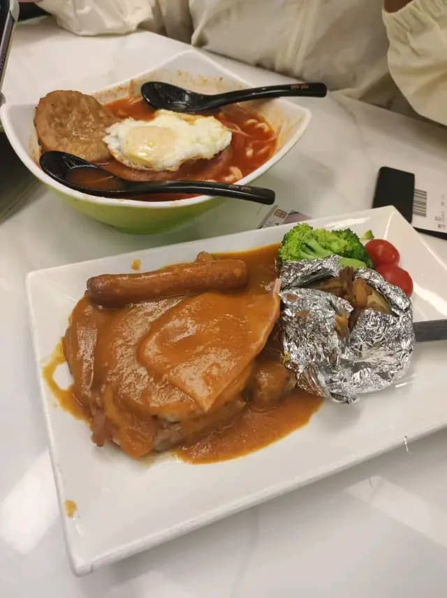 銀龍粉麵茶餐廳 photo 5