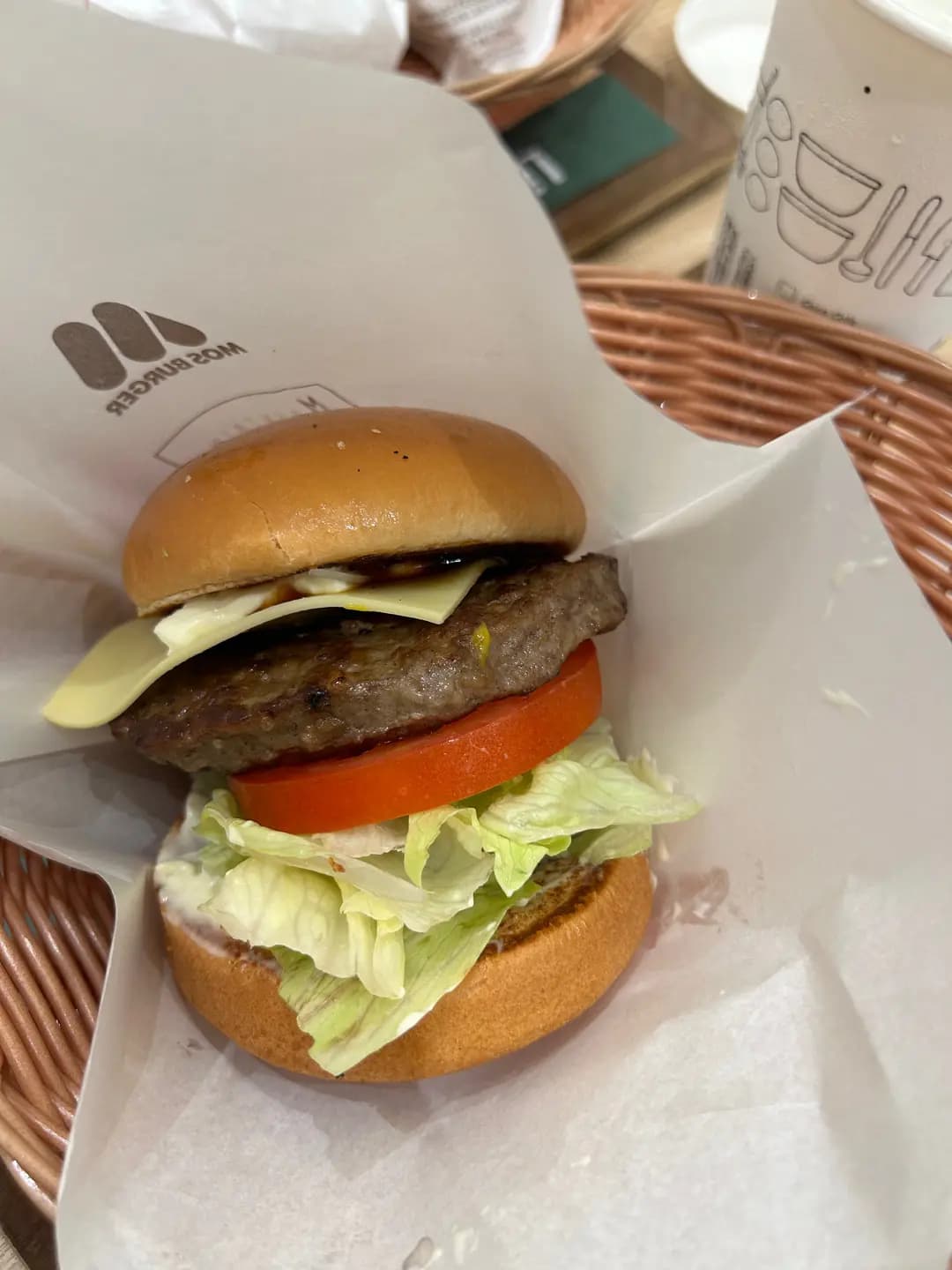 MOS Burger (形薈) photo 7