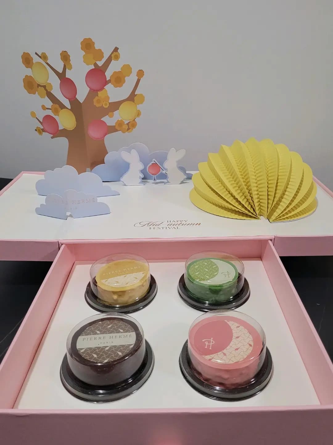 Pierre Hermé Paris photo 2