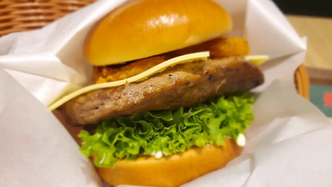 MOS Burger (Citylink) photo 7
