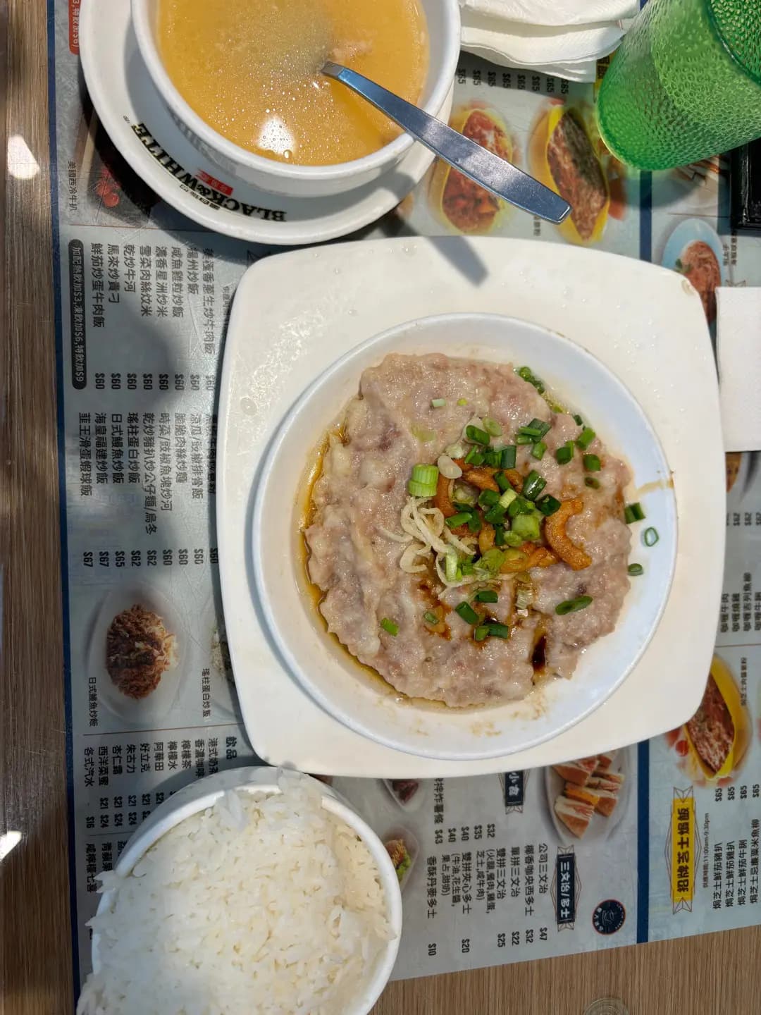 樂天冰室 (幸運工業大廈) photo 7